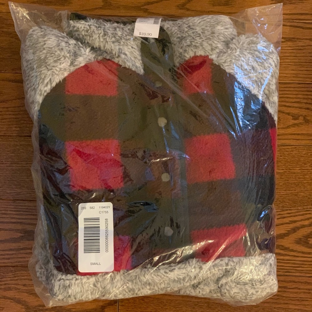 Plaid Quilted Snap Front Sherpa